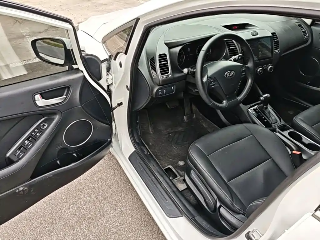 Kia K3 — миниатюра 16