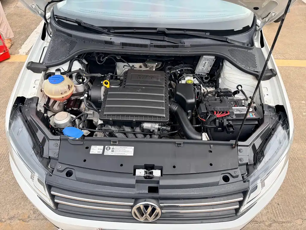 Volkswagen Santana — миниатюра 13
