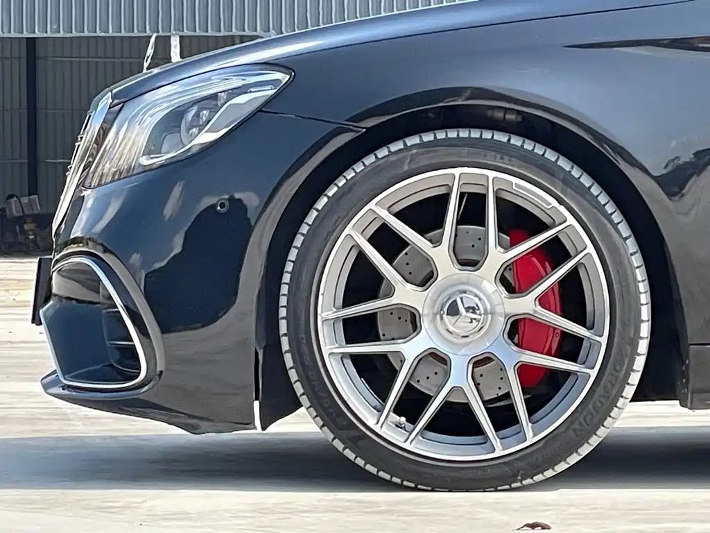 Mercedes-Benz S-Class — миниатюра 8