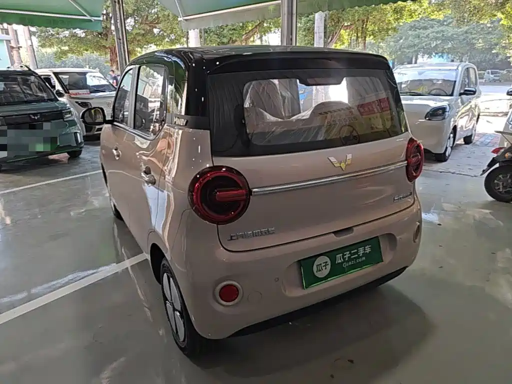 Wuling MINIEV — миниатюра 5