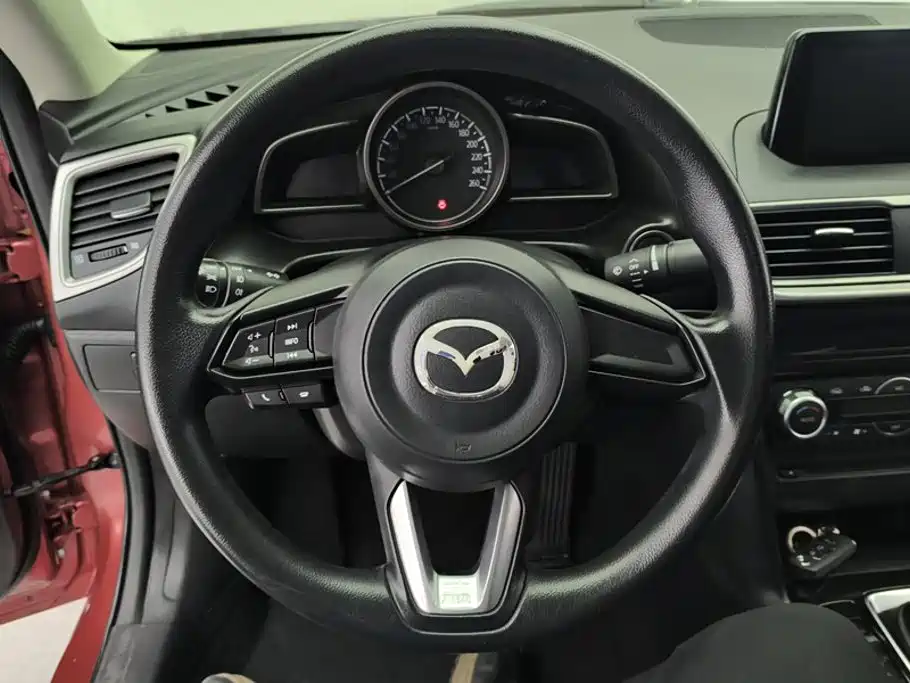 Mazda 3 Axela — миниатюра 15
