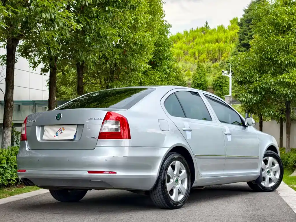 Skoda Octavia — миниатюра 9