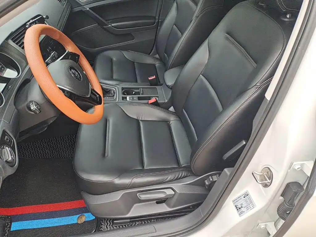 Volkswagen Golf — миниатюра 15