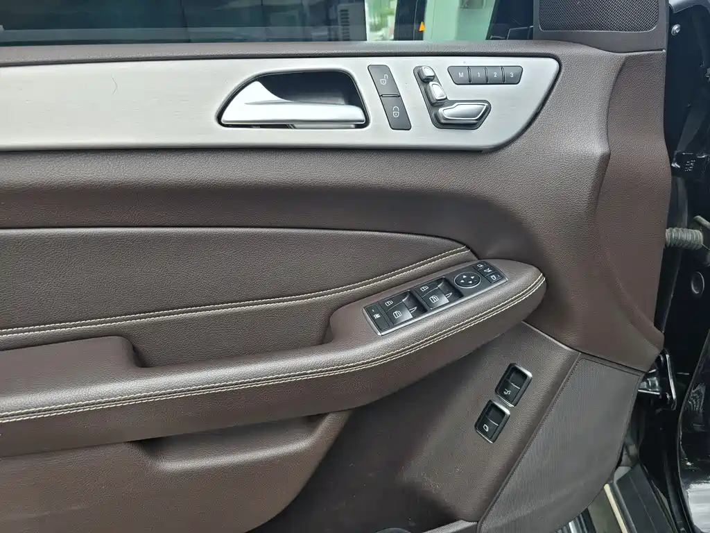 Mercedes-Benz GLS 2018 GLS 320 4MATIC