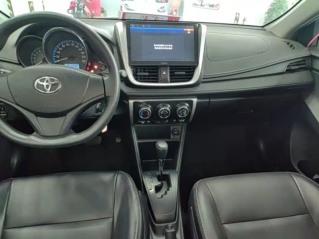 Toyota Vios FS — миниатюра 13