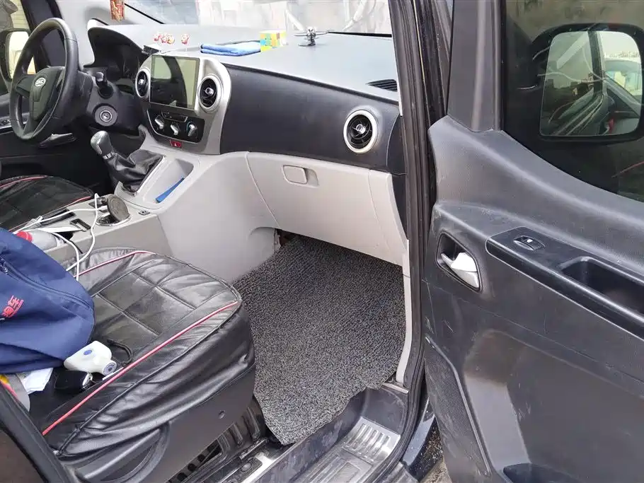 JAC RefineM3 M3 2022 1.5T Luxury