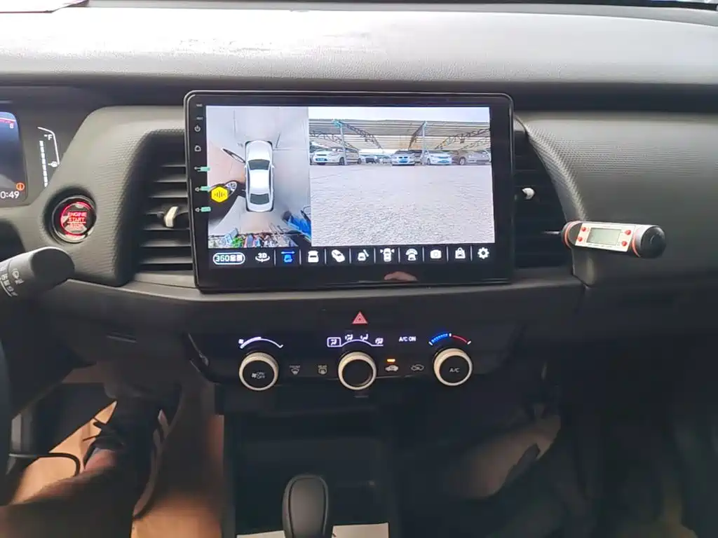Honda Fit — миниатюра 13