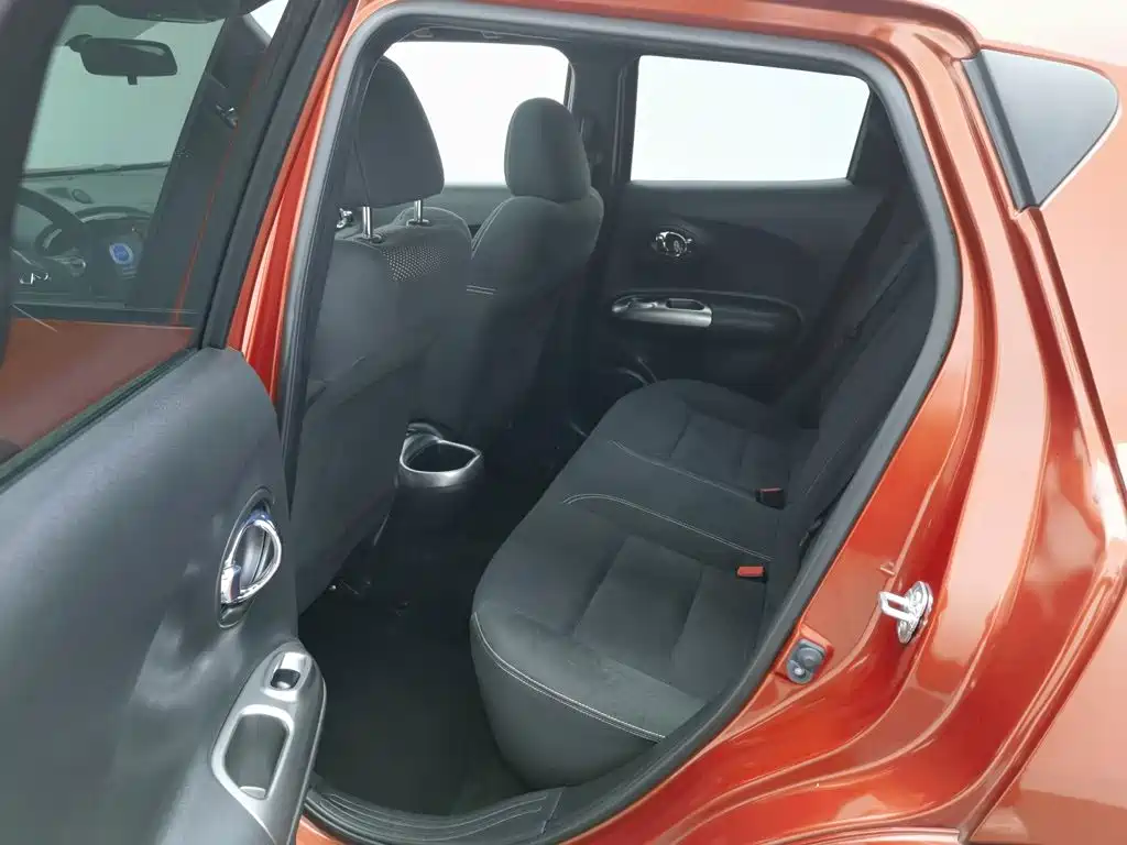 Infiniti ESQ — миниатюра 15