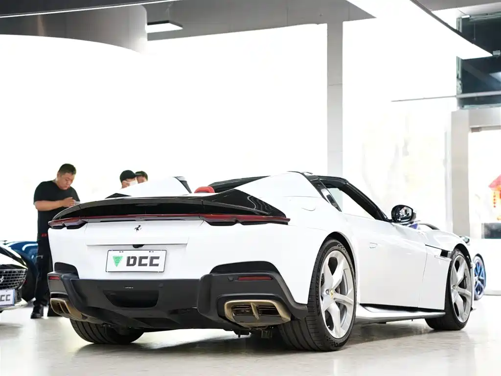 Ferrari 12Cilindri 2024 6.5L Spider
