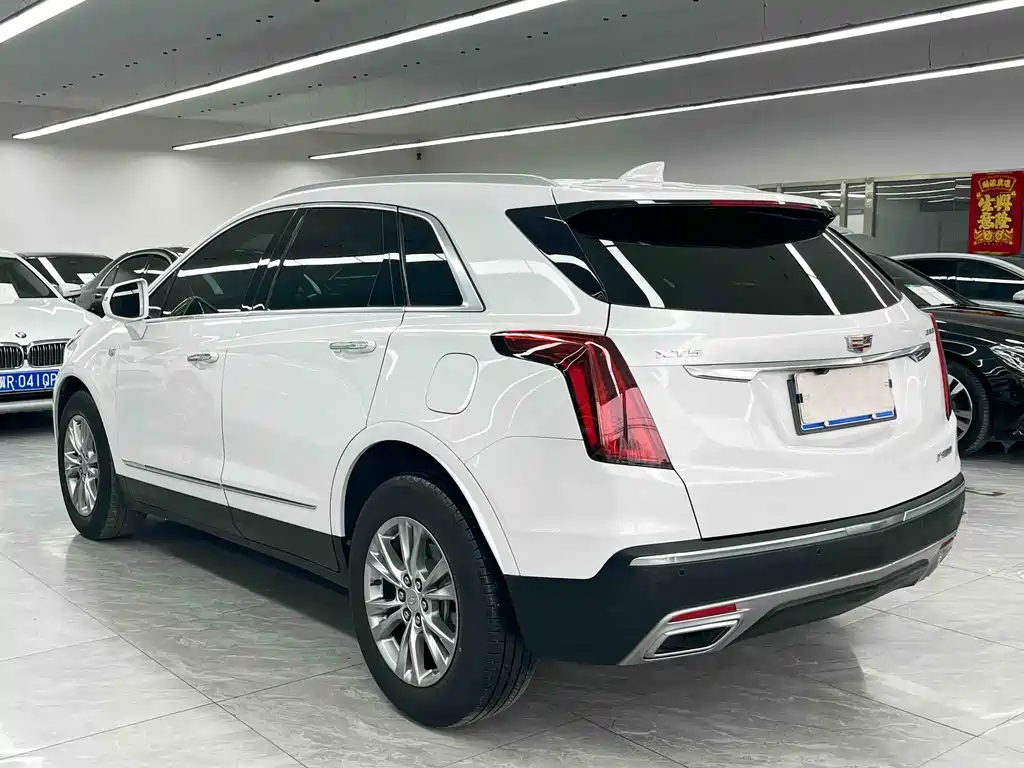 Cadillac XT5 2021 2.0T Luxury