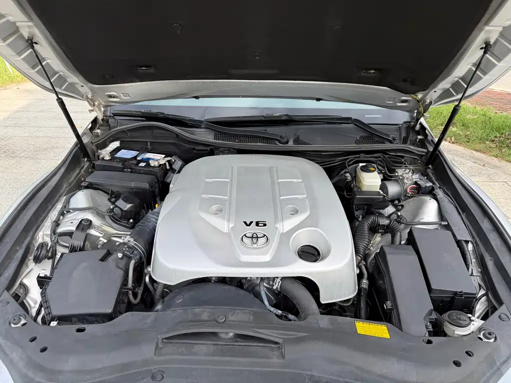 Toyota Reiz 2013 2.5V