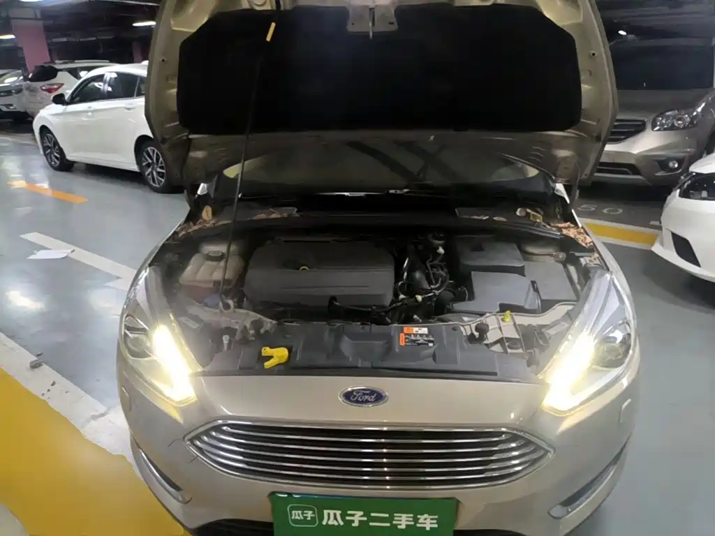 Ford Focus — миниатюра 16