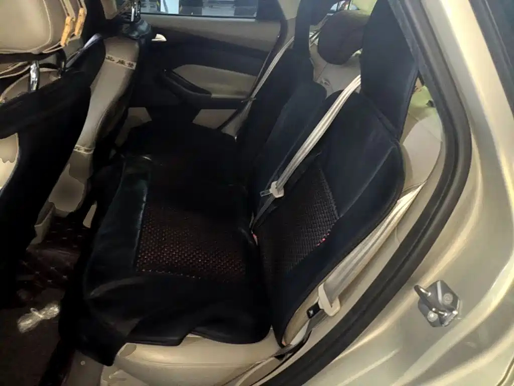 Ford Focus — миниатюра 13