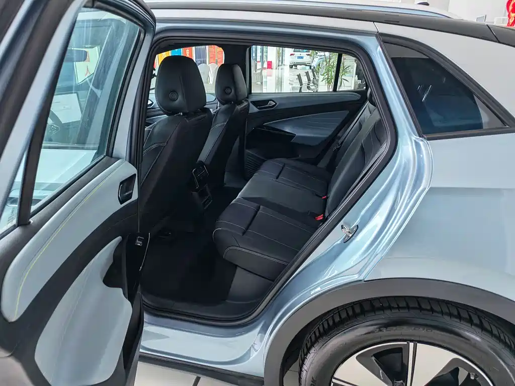 Volkswagen ID.4 X 2025 Smart