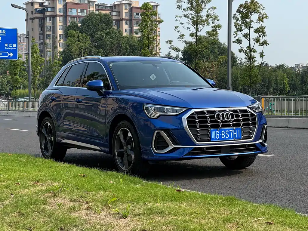 Audi Q3 — миниатюра 3