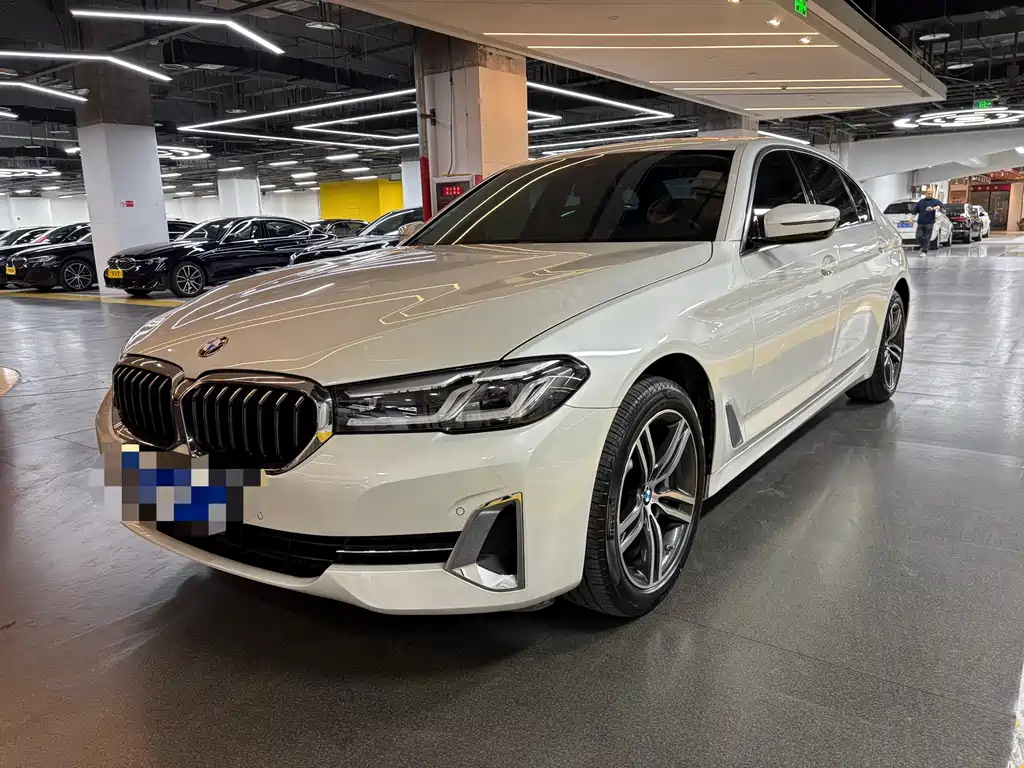 BMW 5 Series 2022