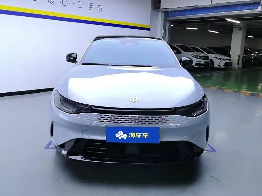 Leapmotor Leapmotor C01 — миниатюра 2