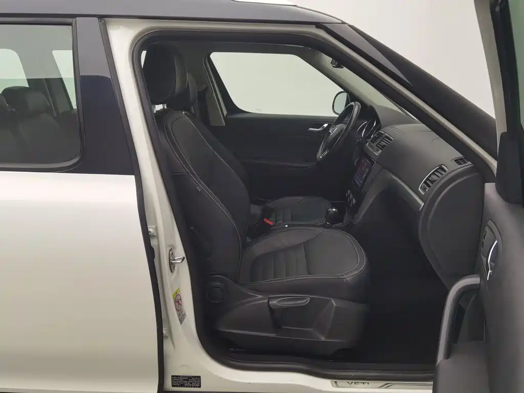 Skoda Yeti — миниатюра 23