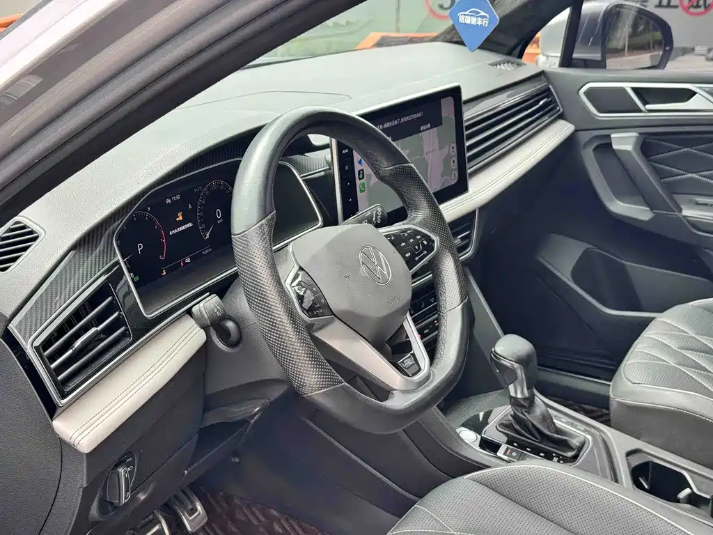 Volkswagen Tiguan L — миниатюра 6