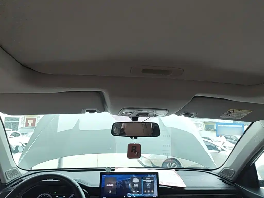 Geely Vision X6 — миниатюра 18