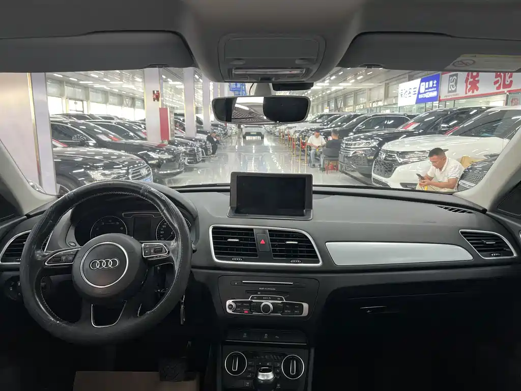 Audi Q3 — миниатюра 4