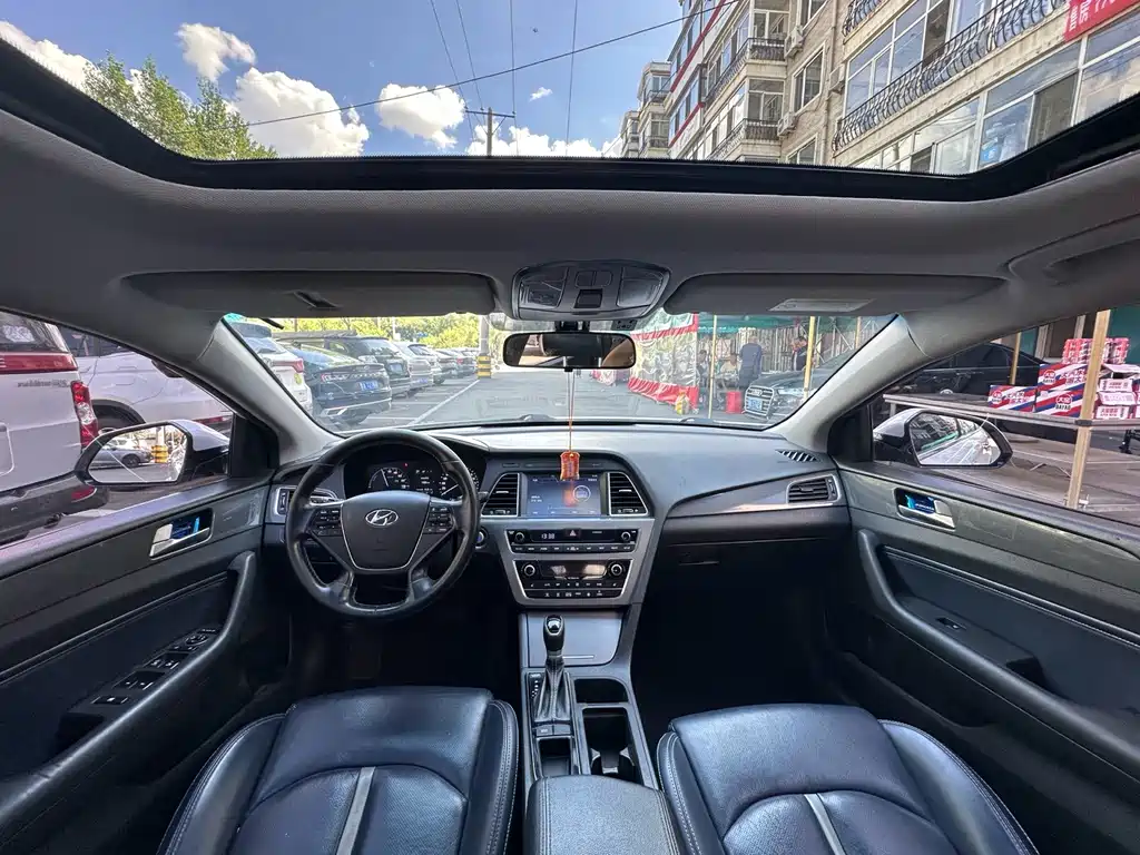 Hyundai Sonata — миниатюра 7