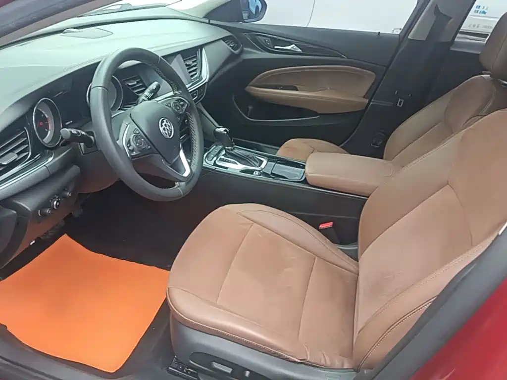 Buick Regal — миниатюра 15