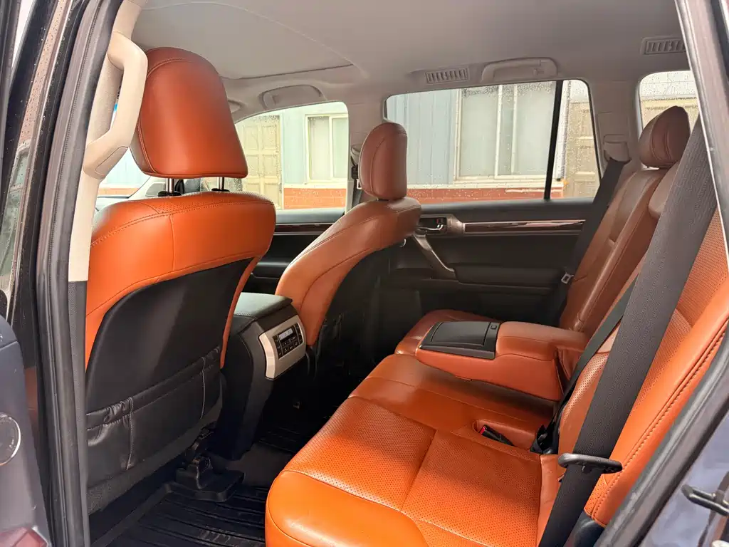 Lexus GX — миниатюра 7