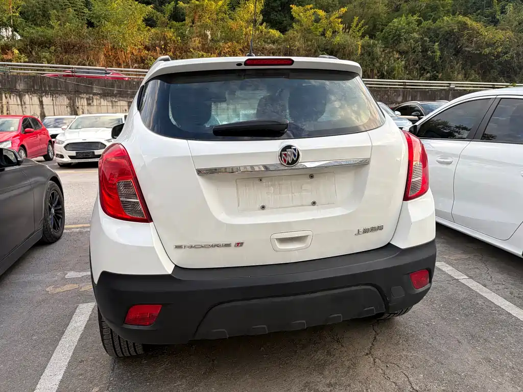 Buick Encore — миниатюра 10
