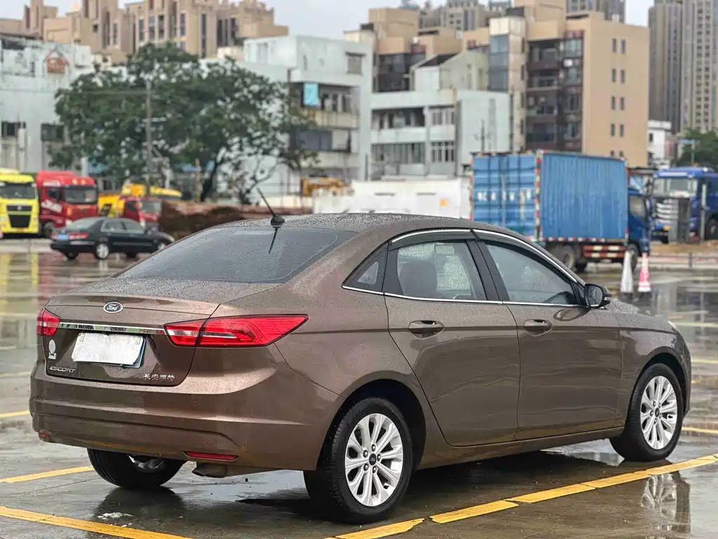 Ford Escort — миниатюра 15
