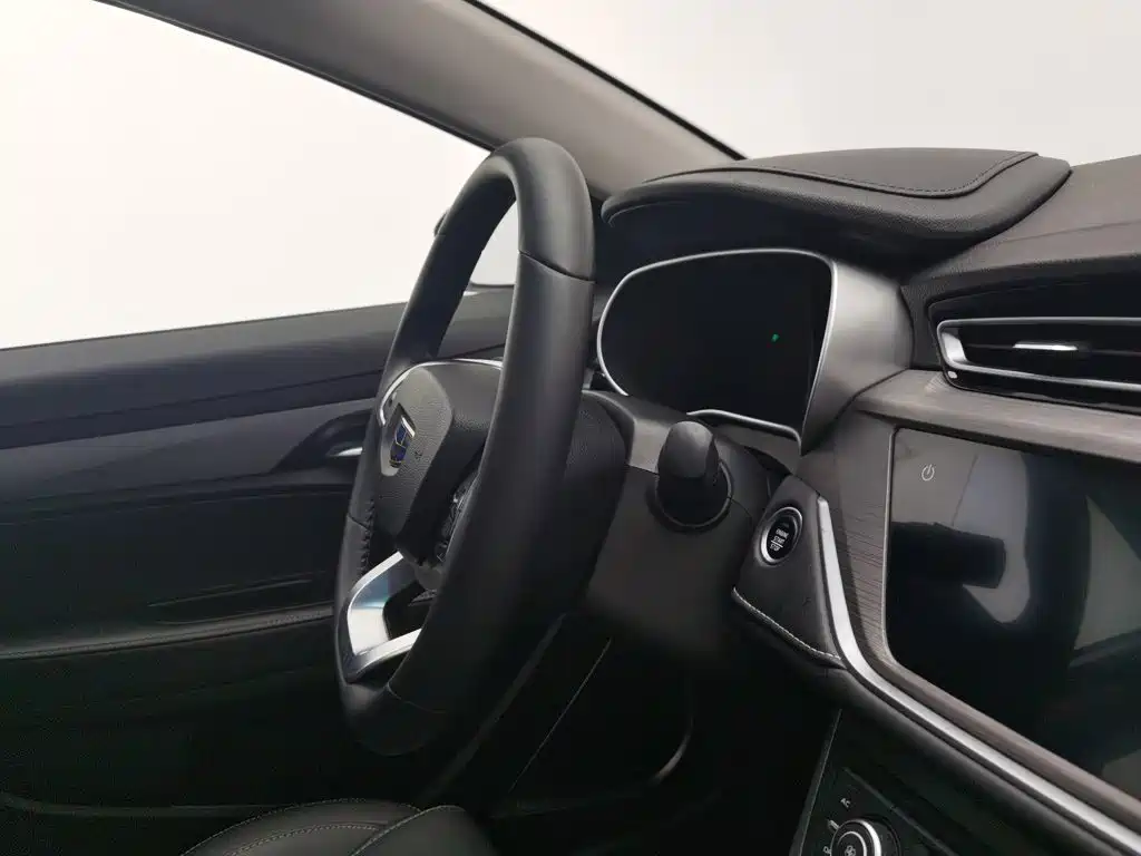 Geely Emgrand — миниатюра 22