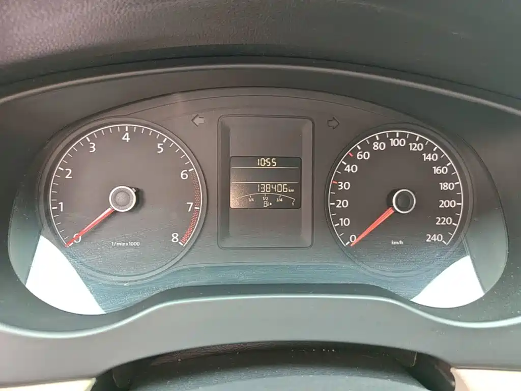 Volkswagen Sagitar — миниатюра 12