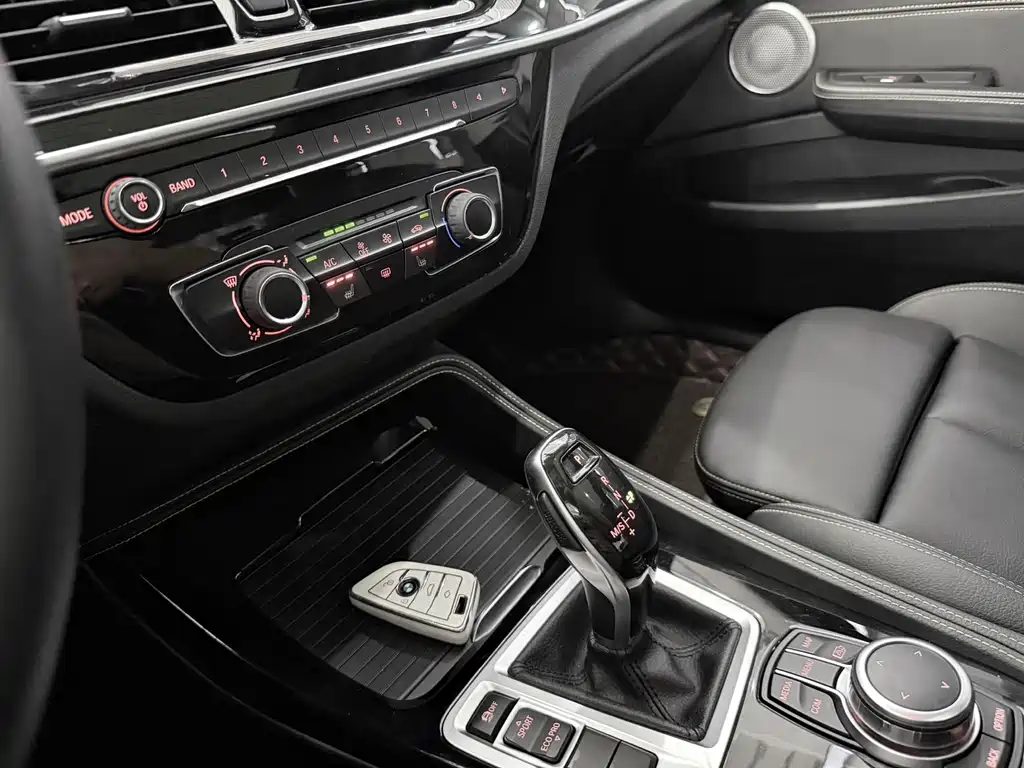 BMW 1 Series — миниатюра 8