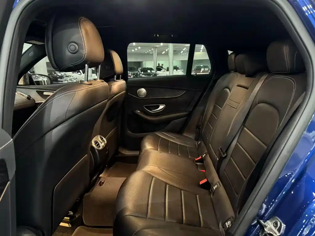 Mercedes-Benz EQC — миниатюра 14