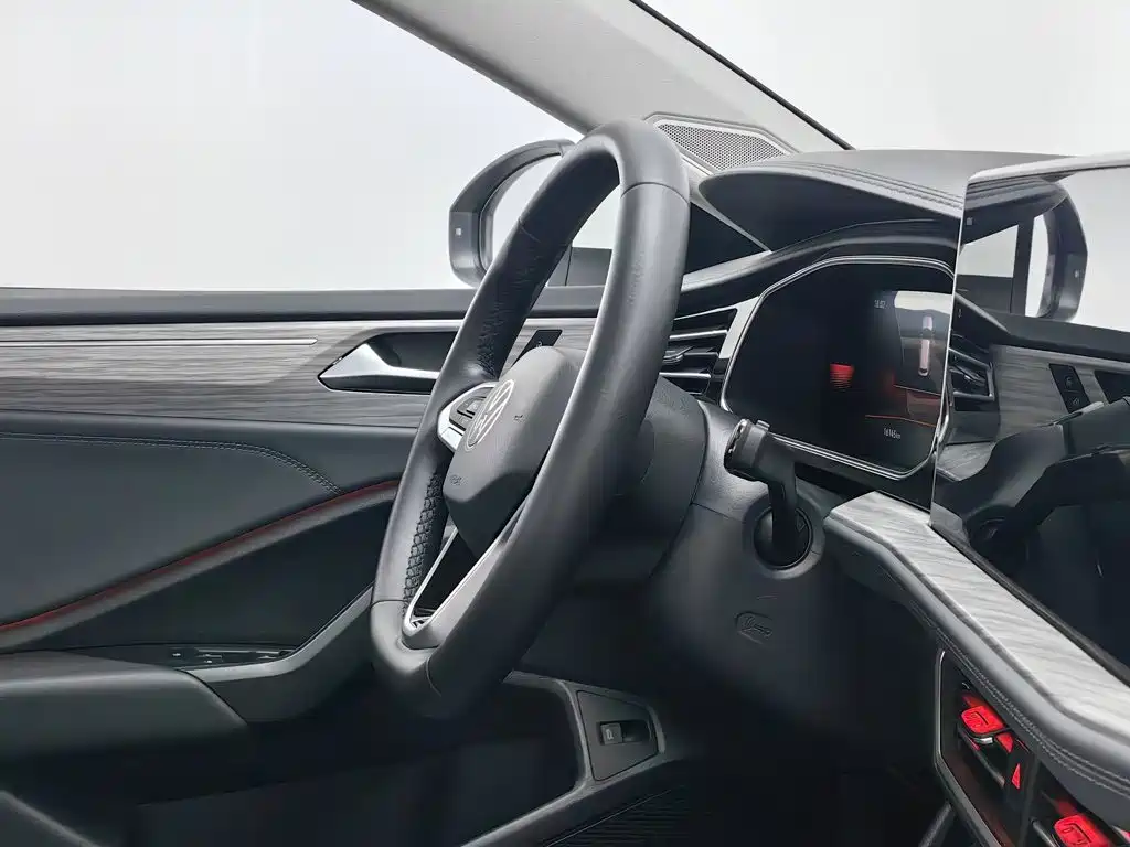 Volkswagen Sagitar — миниатюра 22