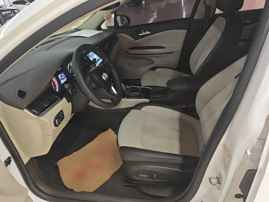Buick Verano — миниатюра 15