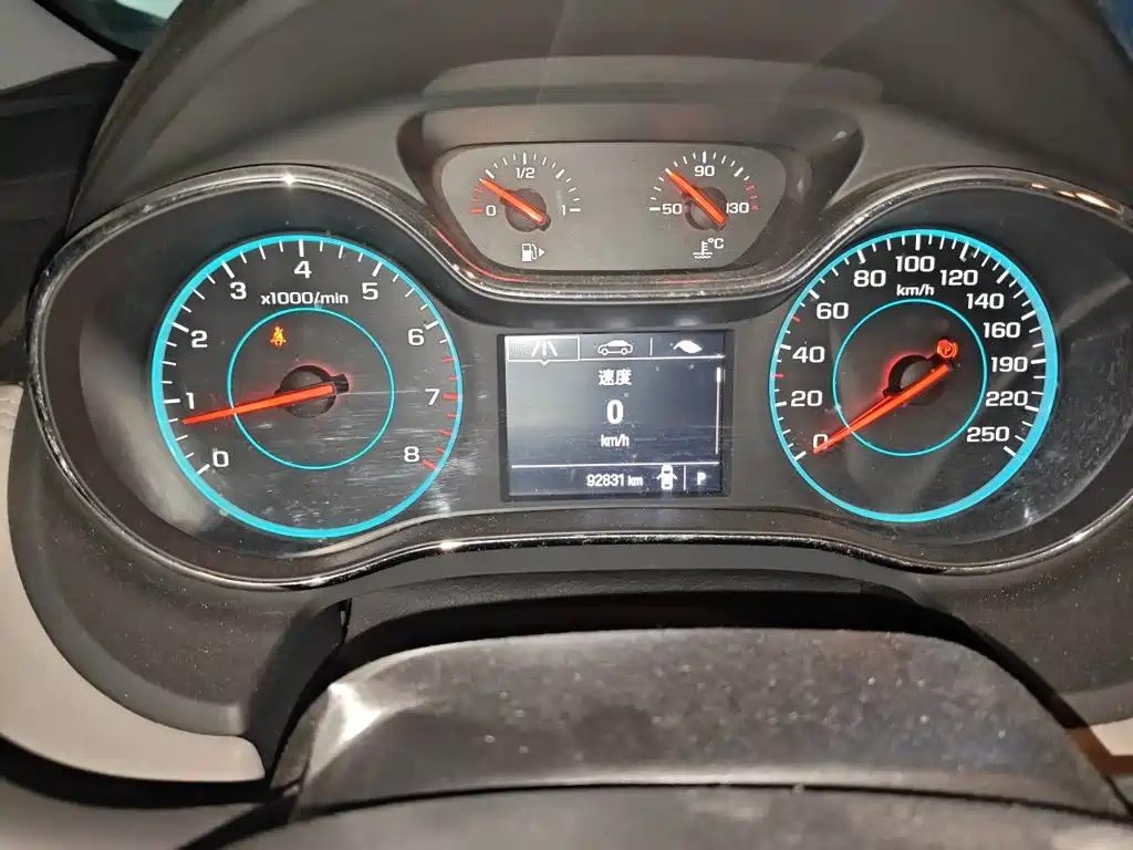 Chevrolet Cruze — миниатюра 13