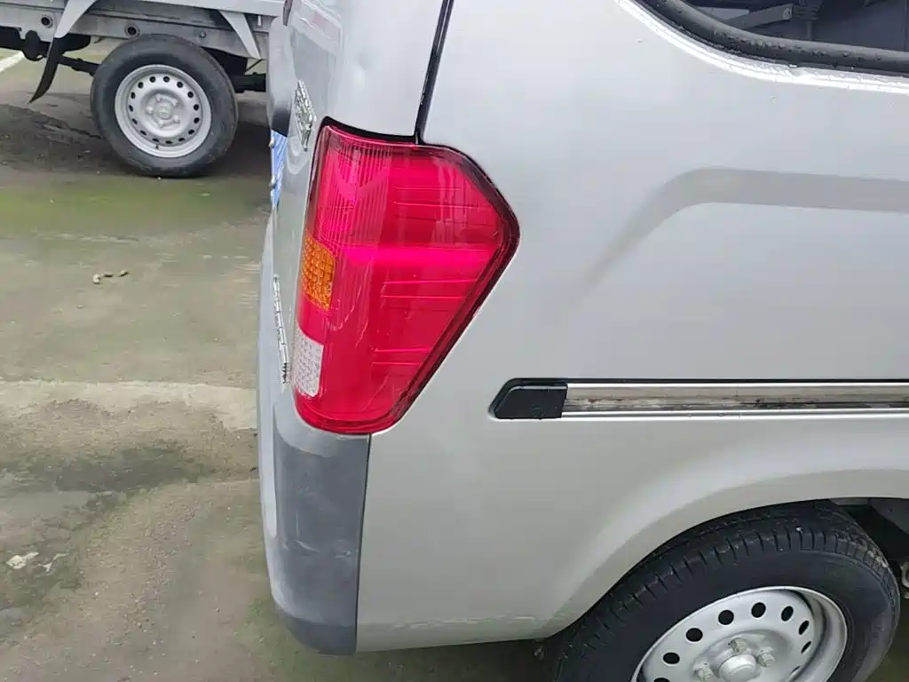 Wuling Zhiguang — миниатюра 8