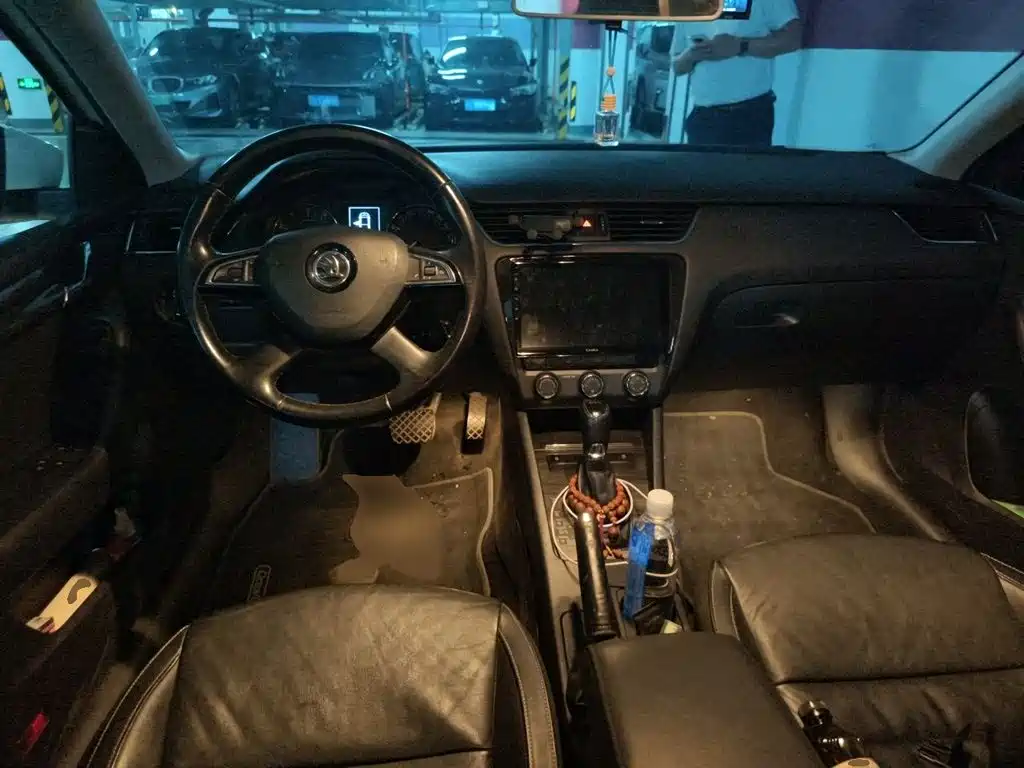 Skoda Octavia — миниатюра 5