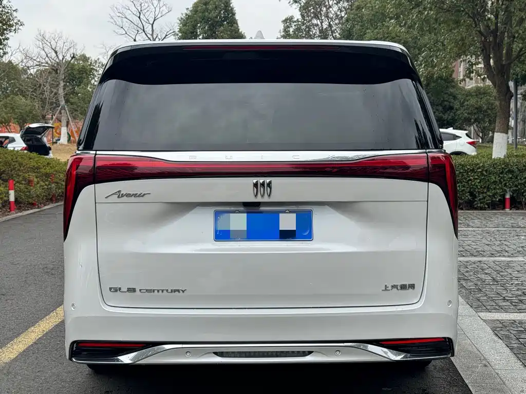 Buick Century 2023 2.0T мест