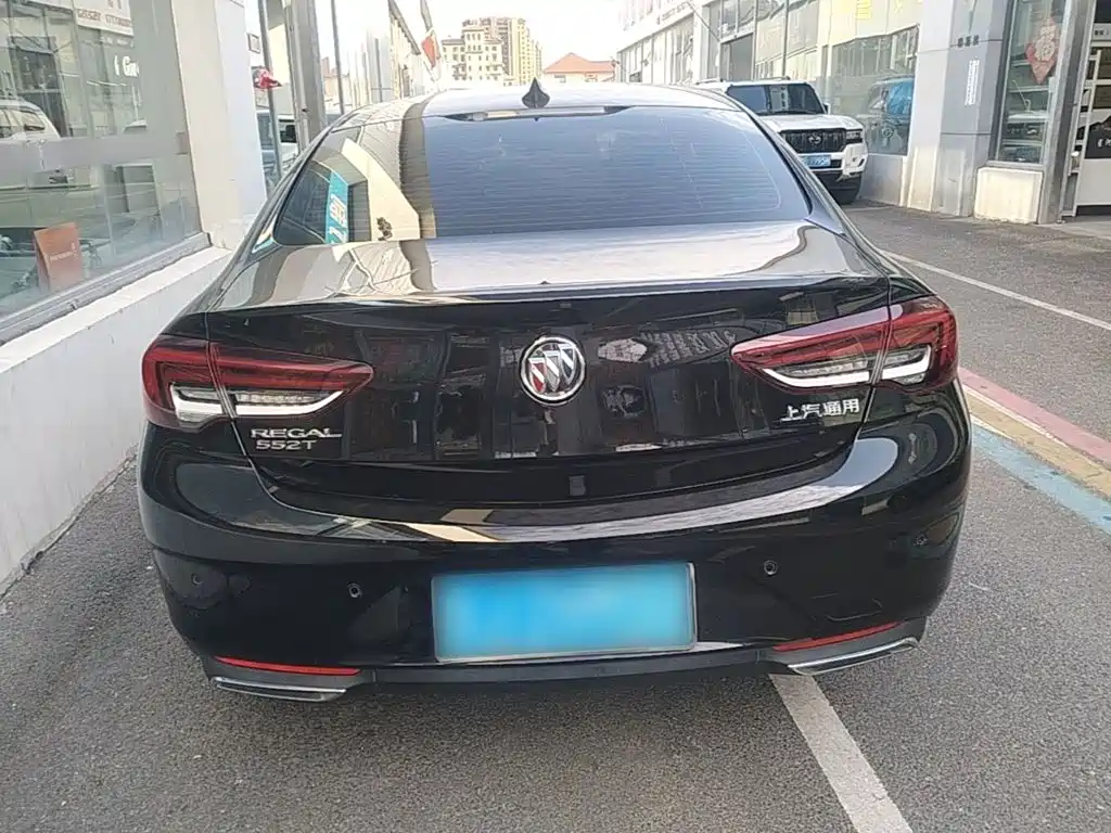 Buick Regal — миниатюра 6