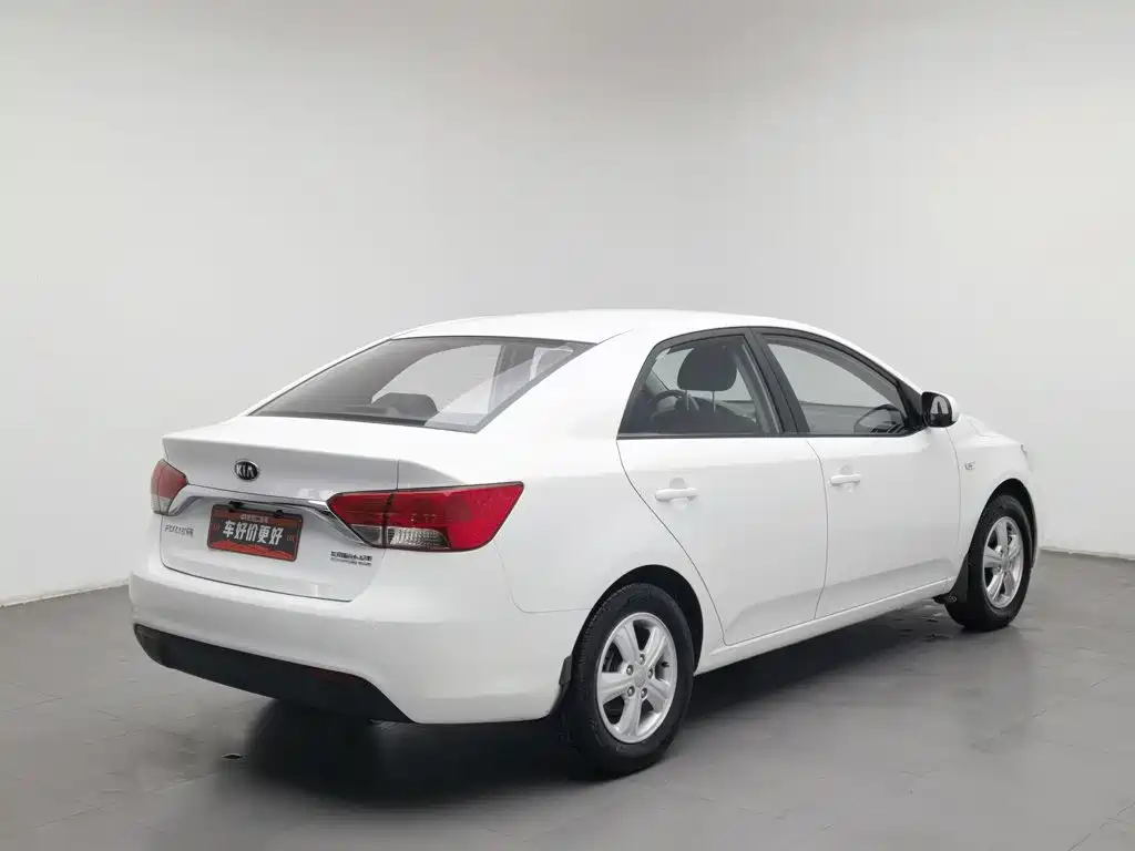 Kia Forte — миниатюра 2
