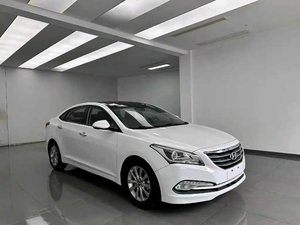 Hyundai Mistra — миниатюра 3