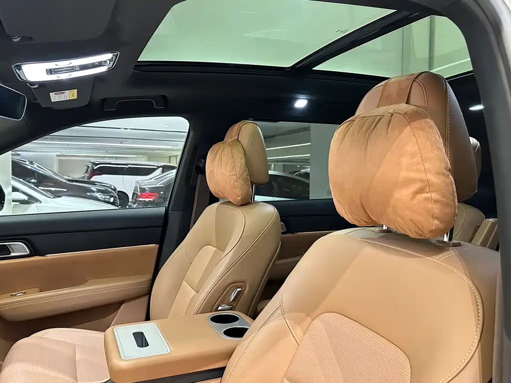 Li Auto Li ONE — миниатюра 11
