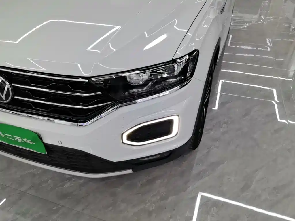 Volkswagen T-Roc — миниатюра 24