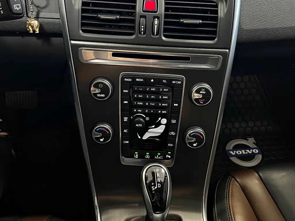 Volvo XC60 (Import) — миниатюра 9