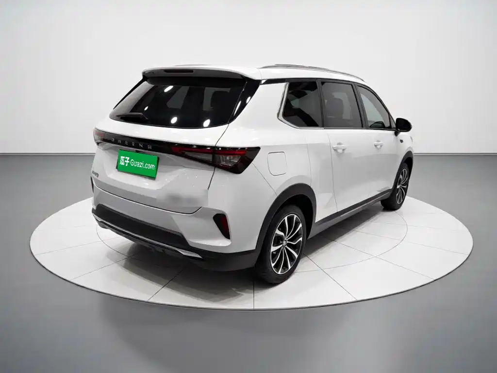 Wuling Xingchen — миниатюра 4