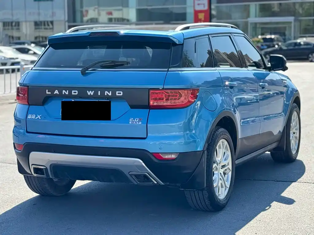 Landwind Landwind X7 — миниатюра 9