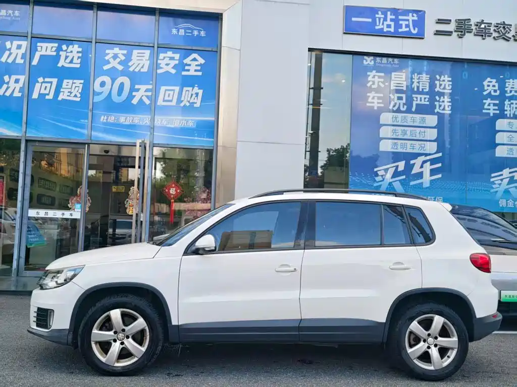 Volkswagen Tiguan — миниатюра 3