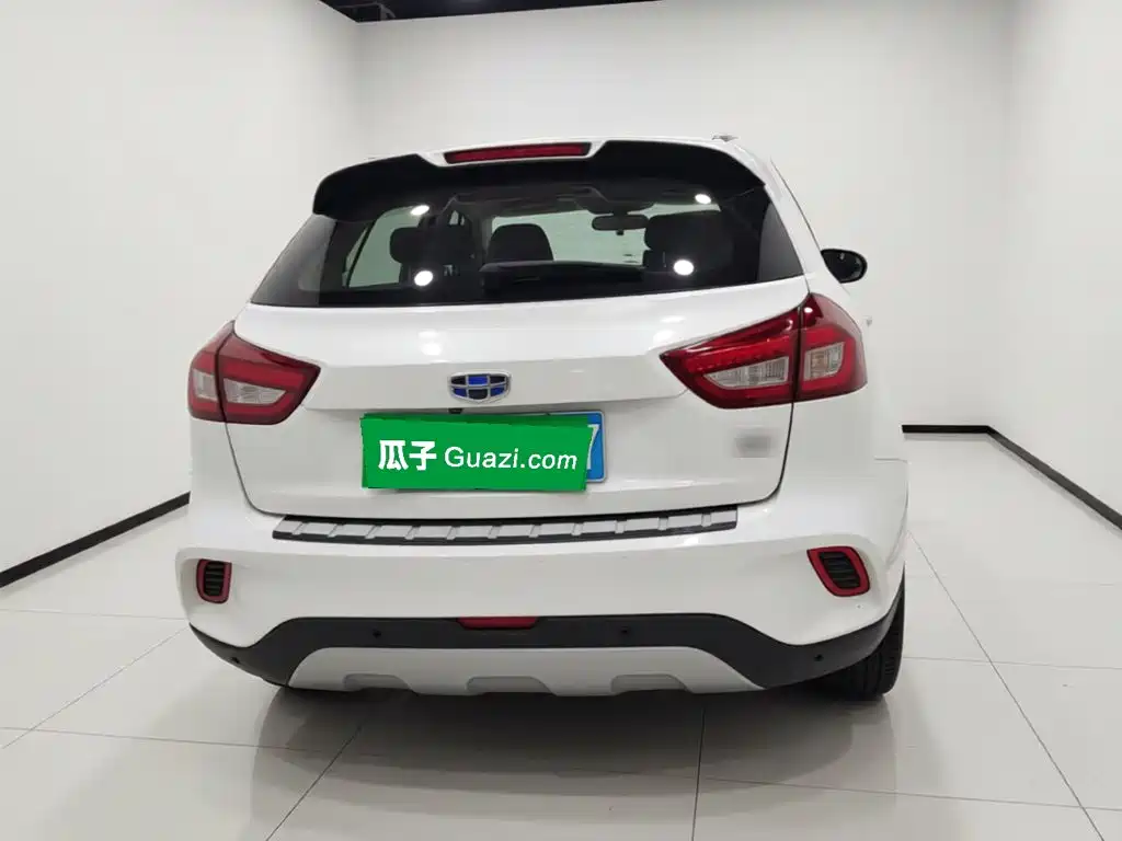 Geely Vision X3 — миниатюра 3